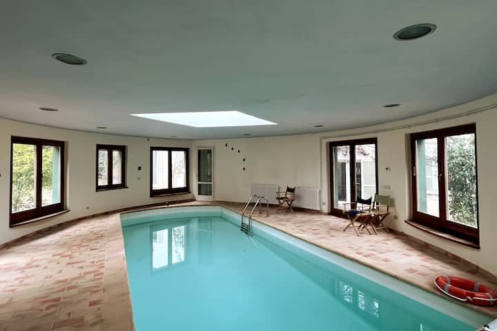 Indoor swimming pool